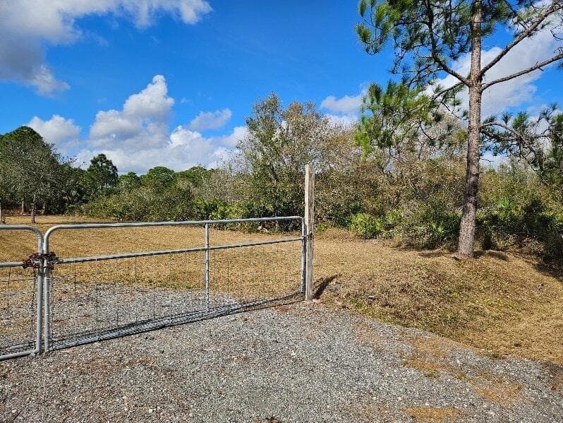 570 S Palomino Street, Clewiston FL 33440