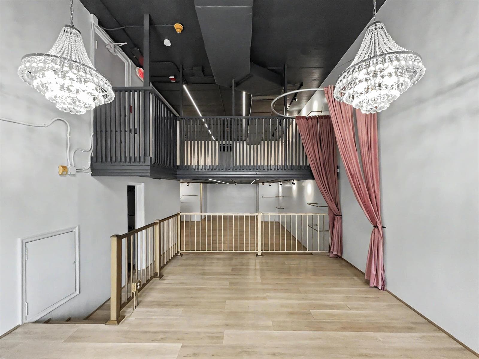 3020-6 Ground & Mezzanine Floors