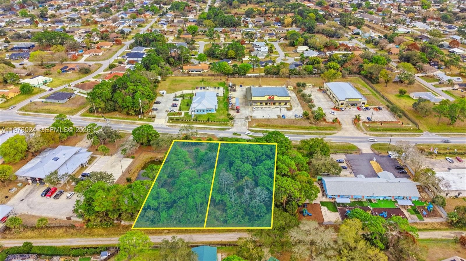 820 Jupiter Blvd NW, Palm Bay FL 32907