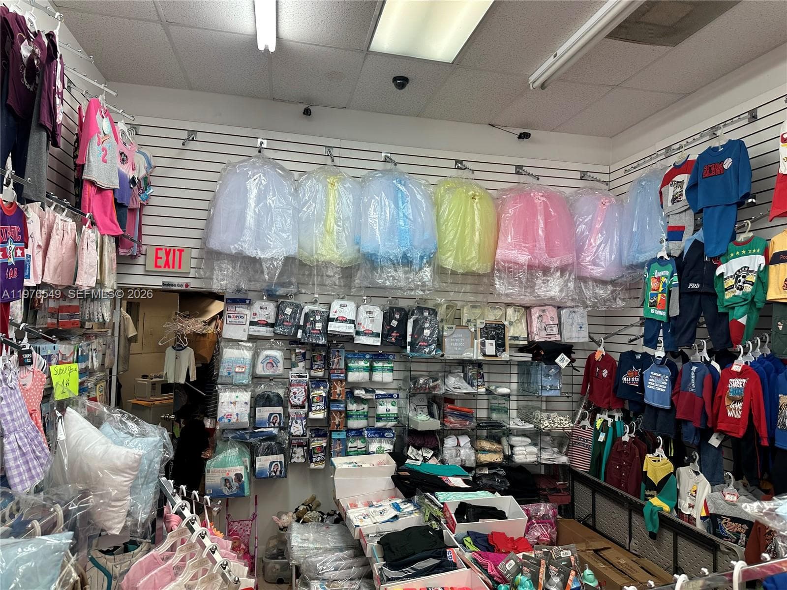 1708 W 68 Street, Hialeah FL 33014