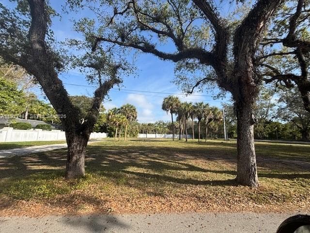 9506 SW 57th Ave, Pinecrest FL 33156