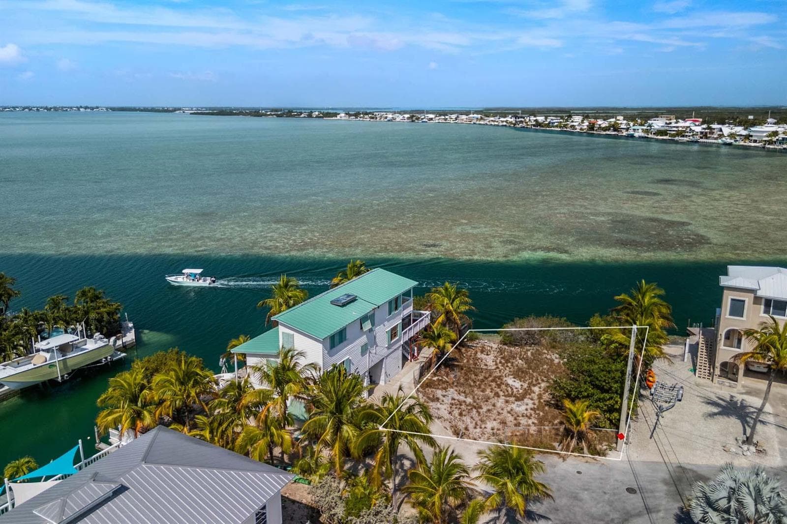 Lagoon Drive_1oakstudiosdrone_03.outline