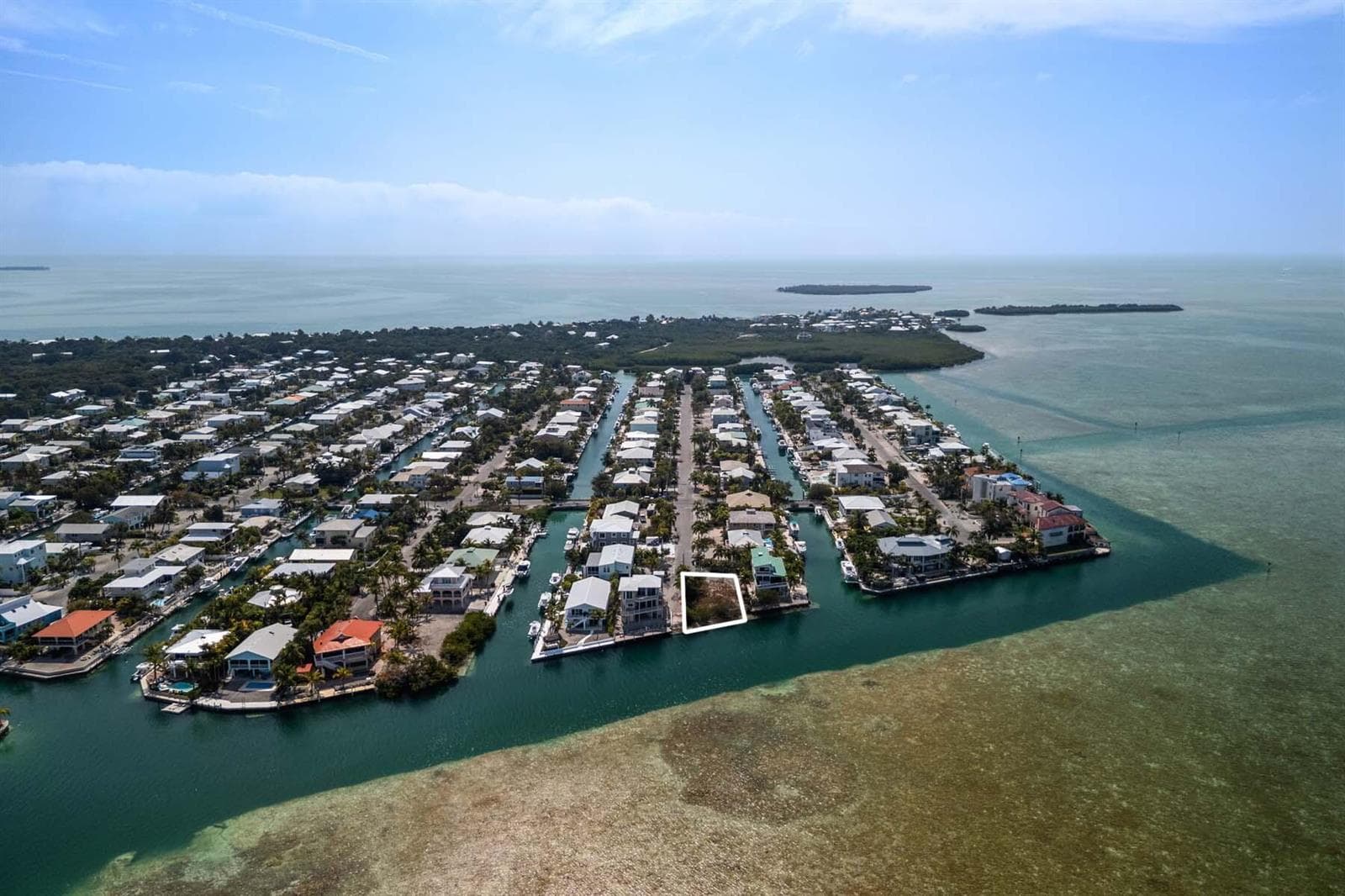 Lagoon Drive_1oakstudiosdrone_09.outline