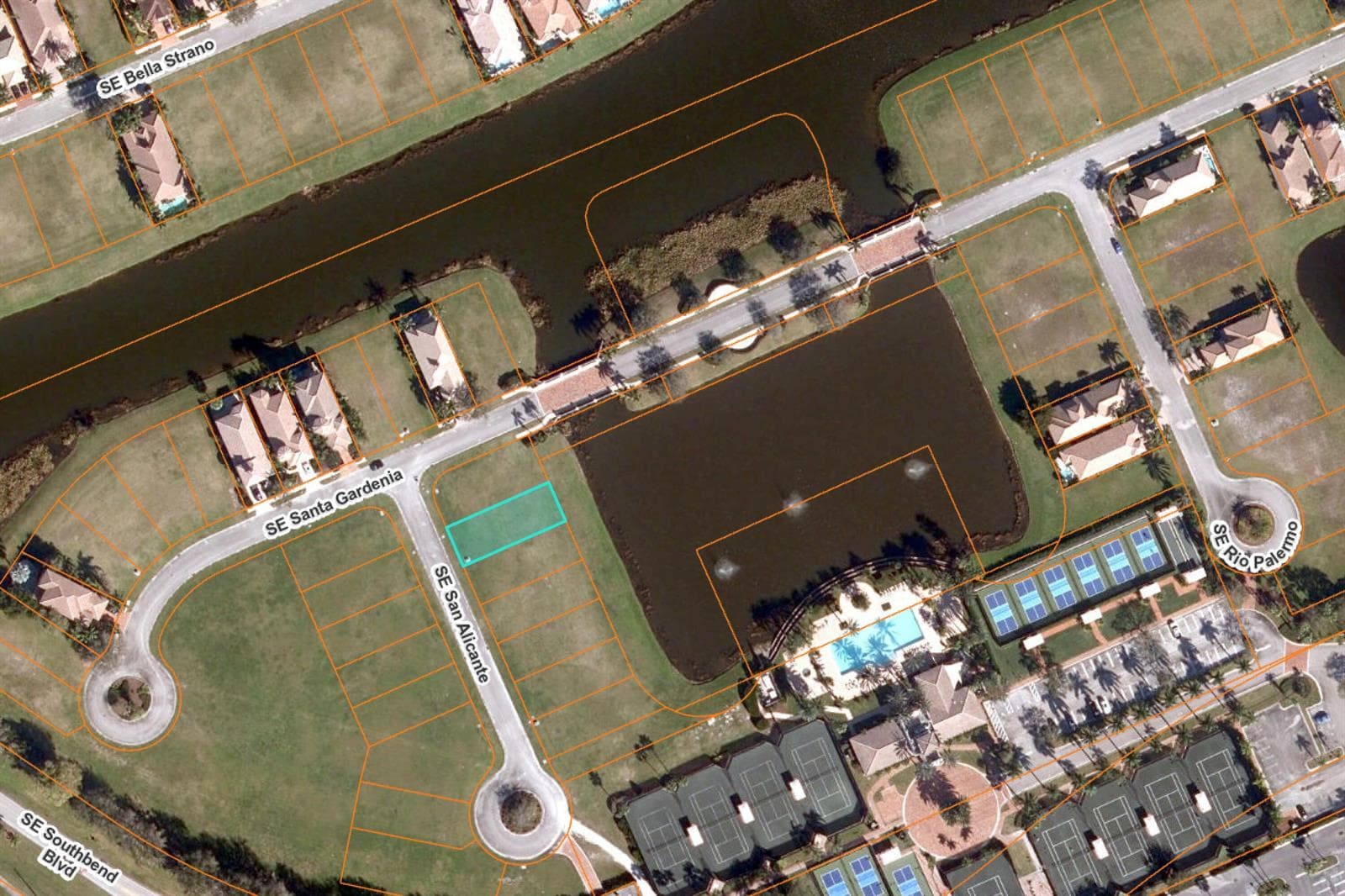 Lot location in green.