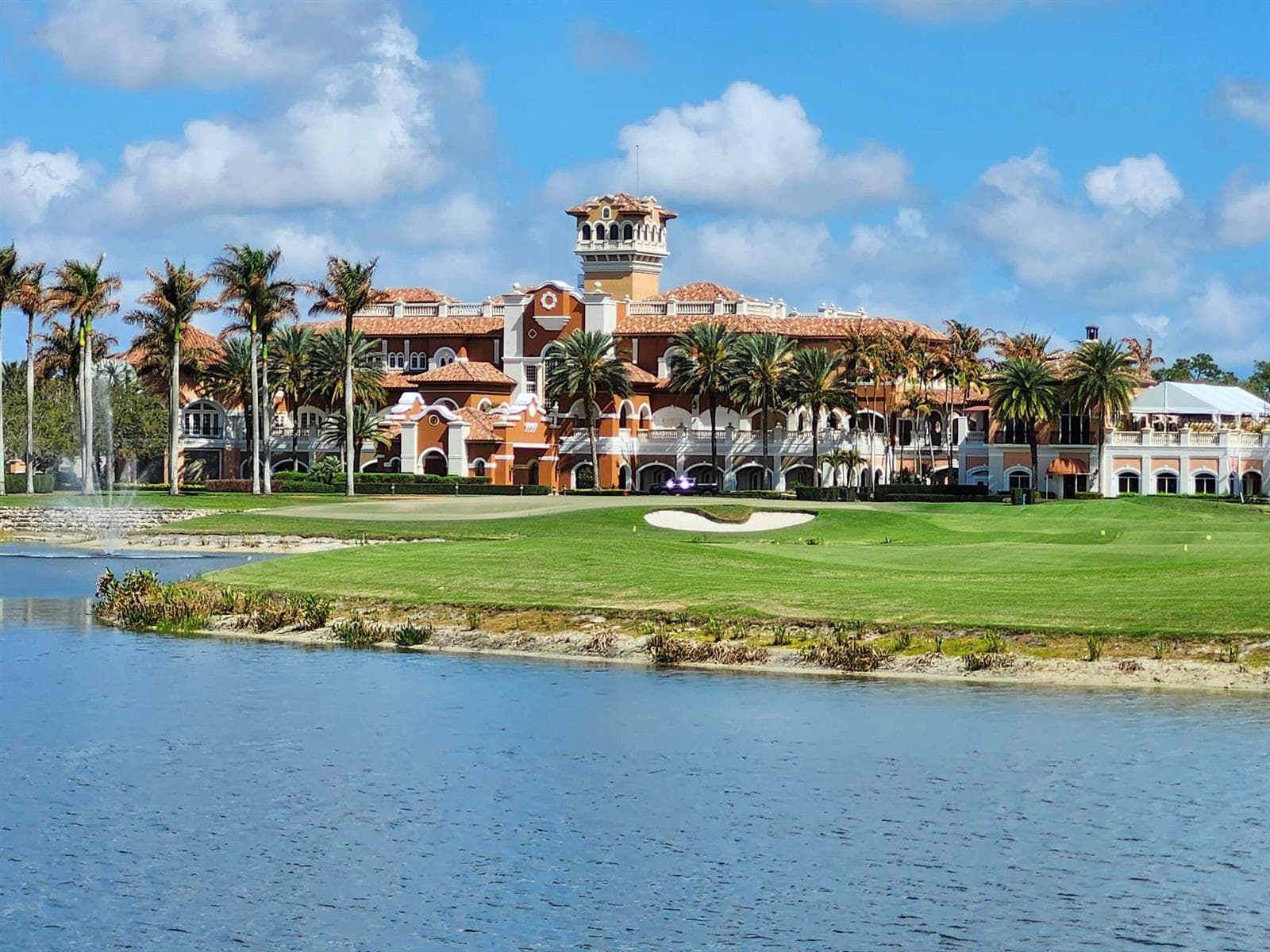 Fabulous Tesoro Clubhouse