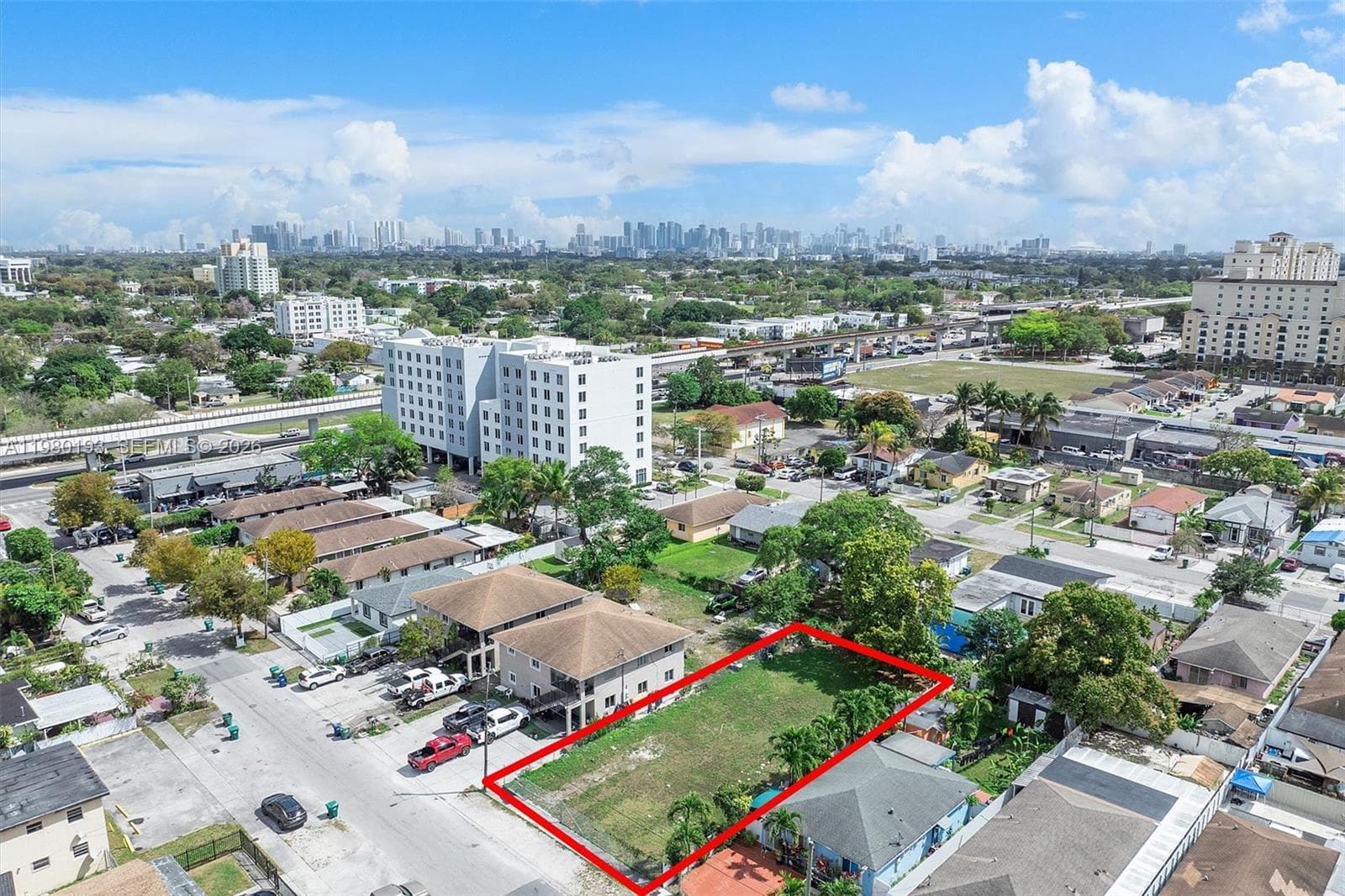 2780 NW 56th St, Miami FL 33142