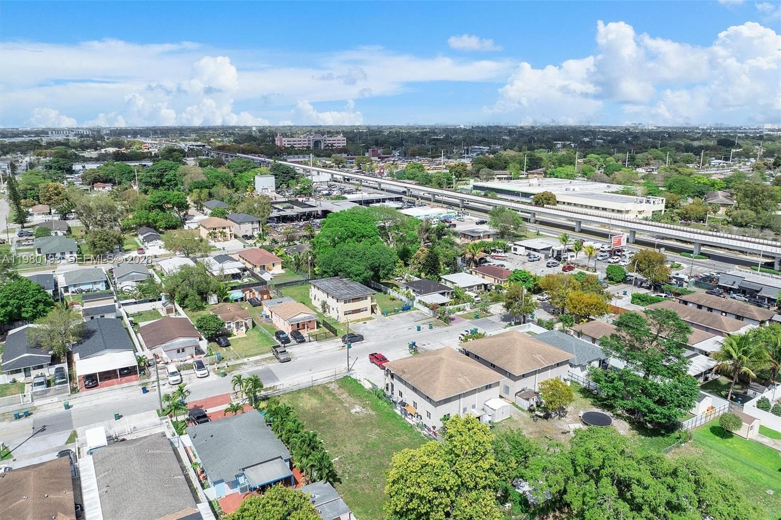 2780 NW 56th St, Miami FL 33142