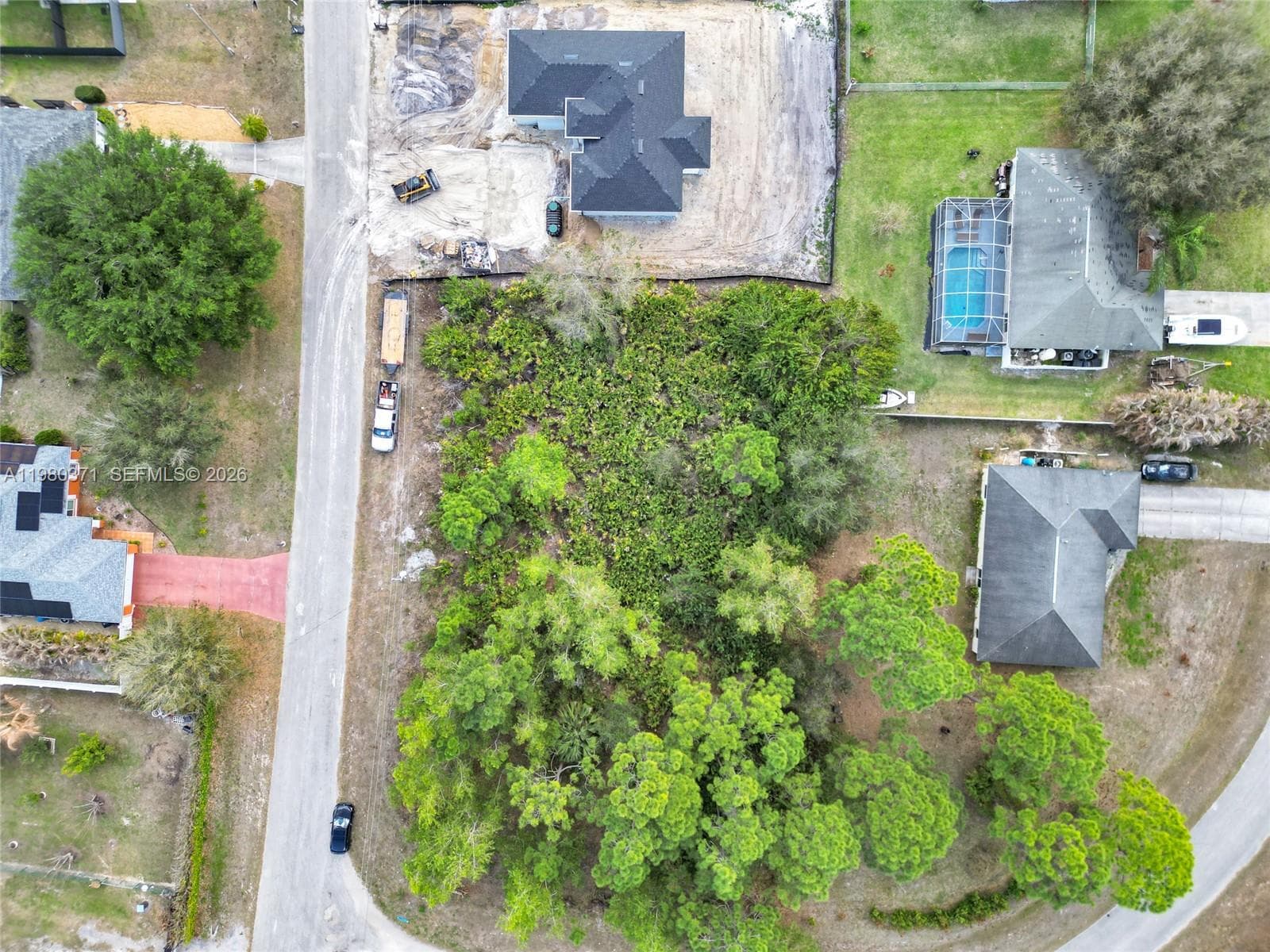 638 DAUPHINE AVE S, Lehigh Acres FL 33974