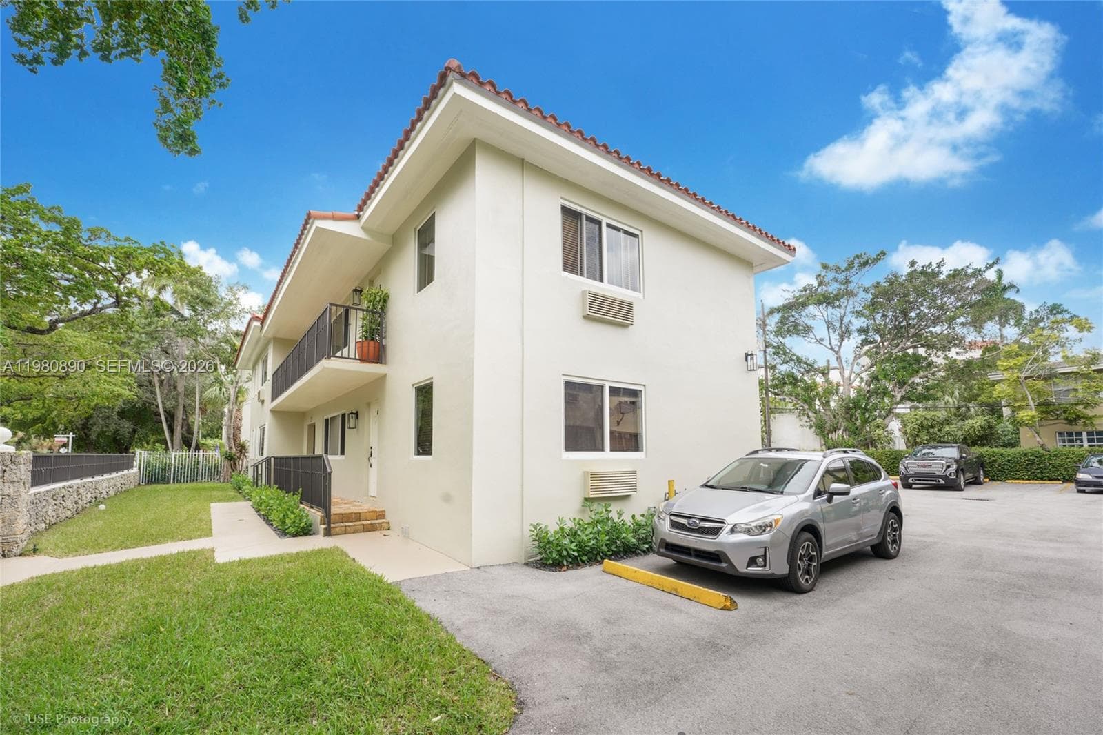 35 Antilla Ave, Coral Gables FL 33134