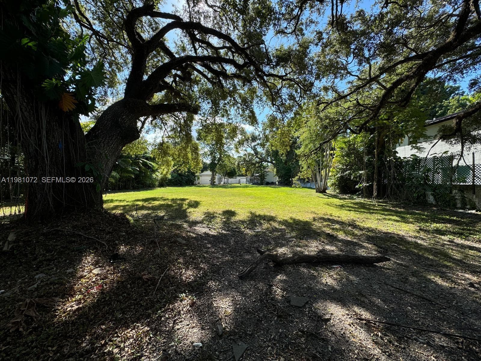 3528 Royal Palm Ave, Miami FL 33133
