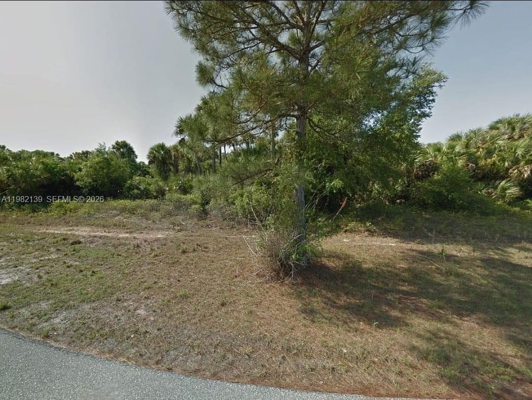 Johannesberg Road, North Port FL 34288
