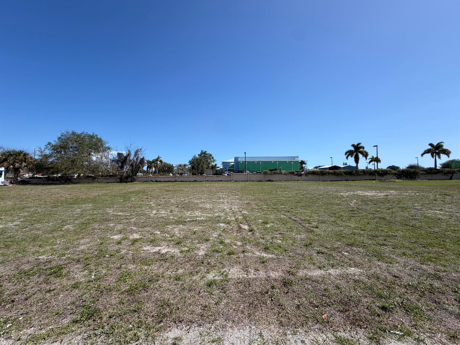 1 Acre ready to build