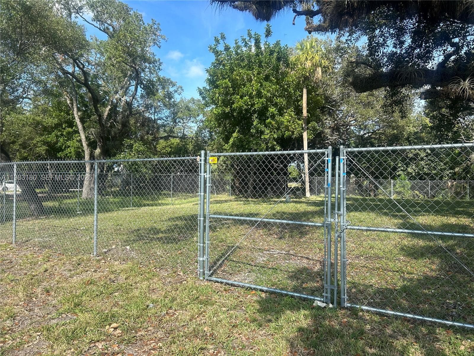 2551 SW 36th St, Dania Beach FL 33312