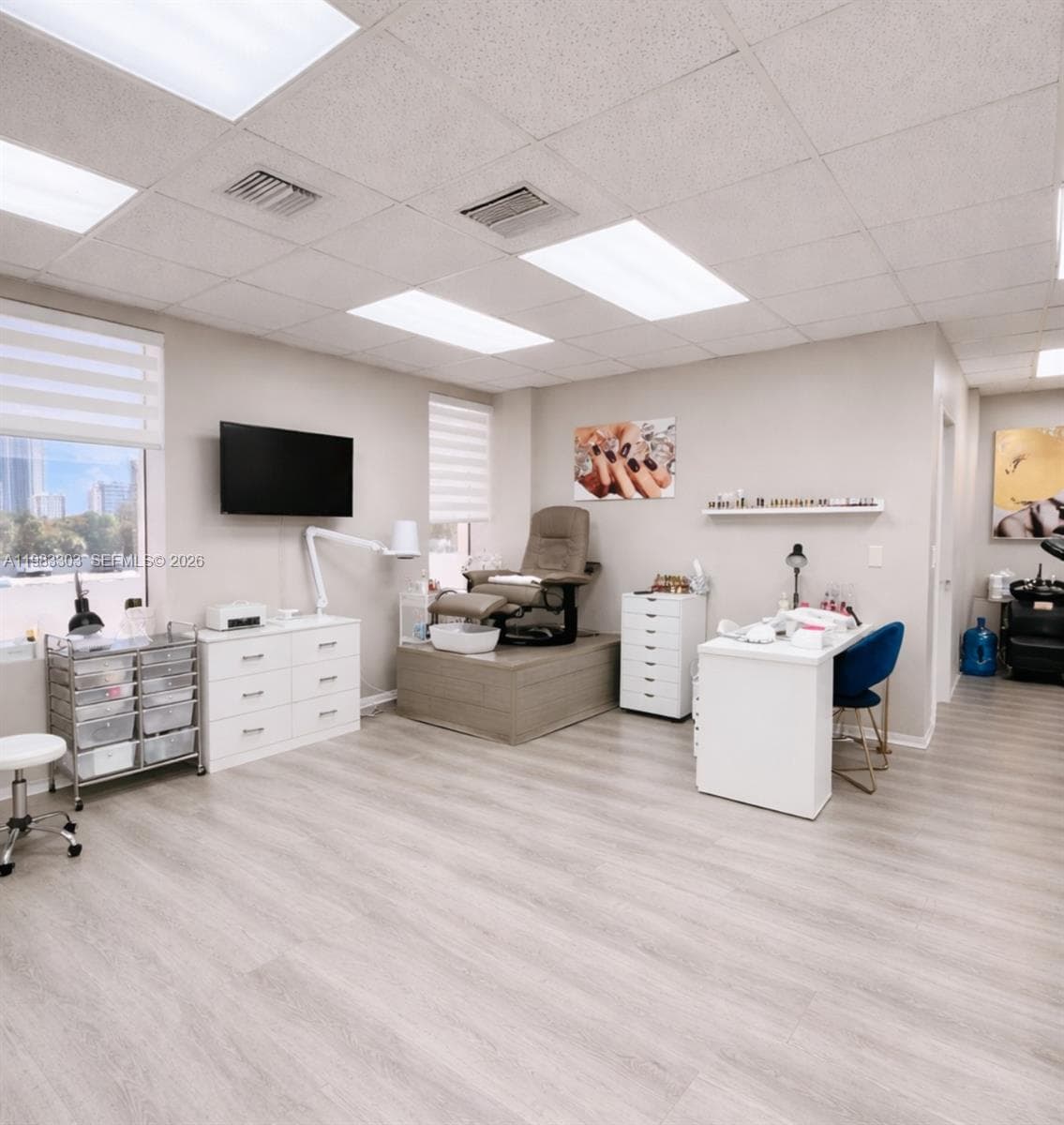 2100 E Hallandale Beach Blvd, Hallandale Beach FL 33009