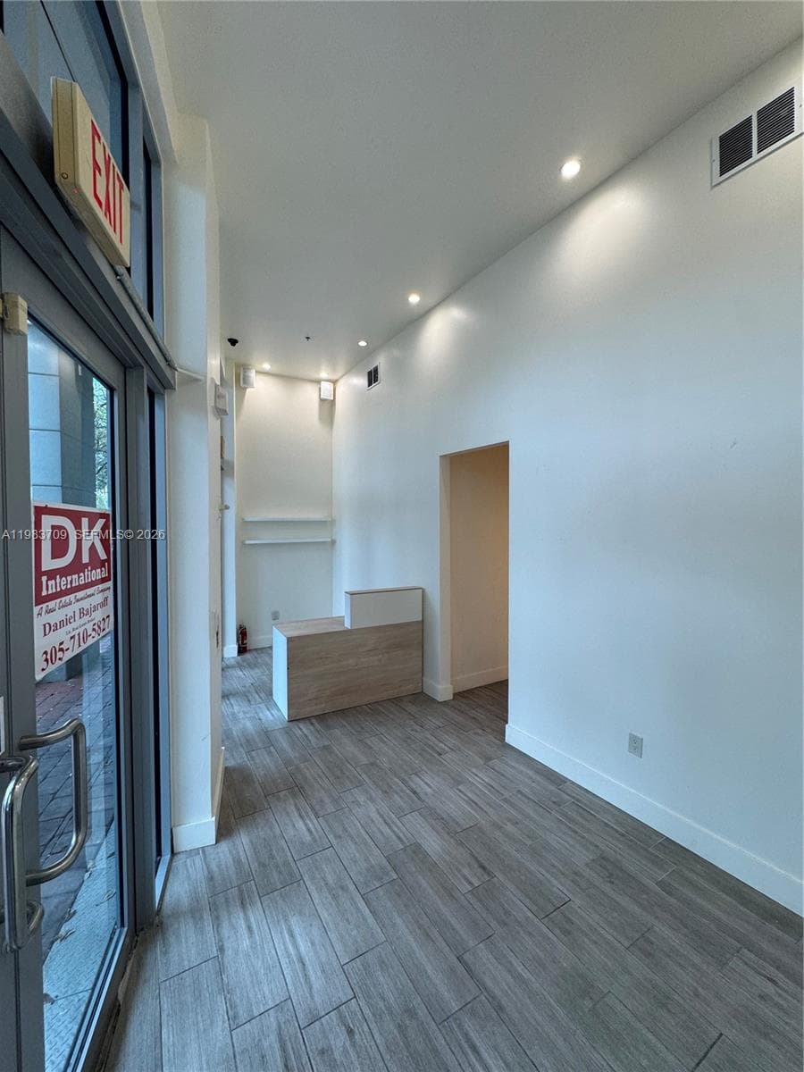 110 Washington Ave # 7, Miami Beach FL 33139