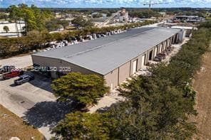 1515 Forestry Division Rd, La Belle FL 33935