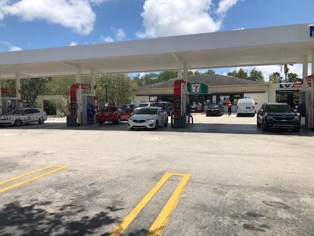 Confidential, Kendall FL 33173