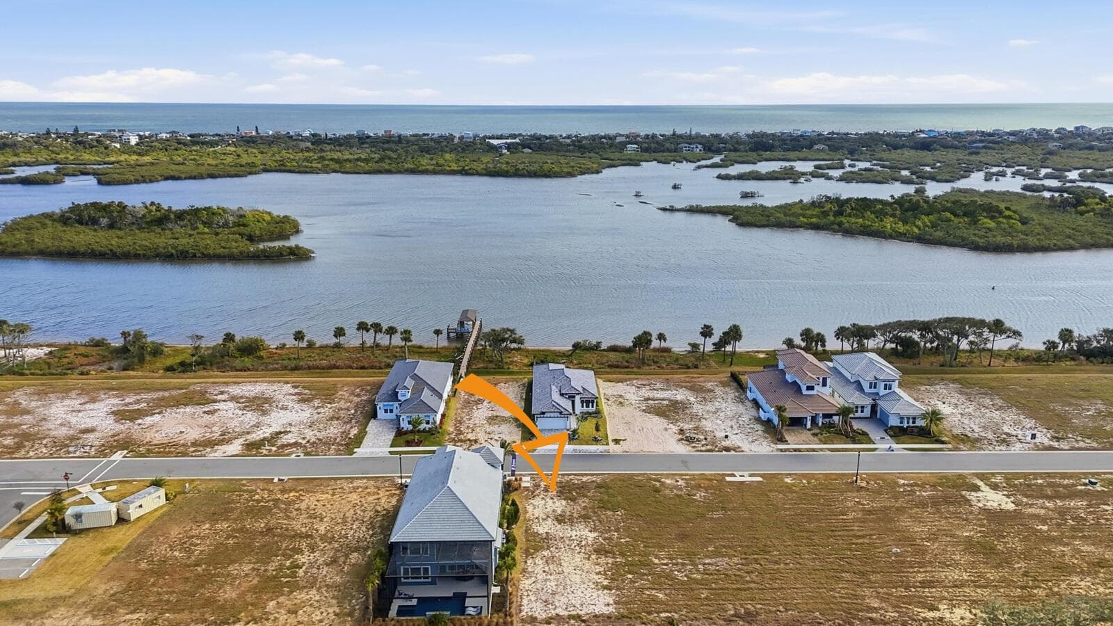 87 Coronado Road, FL 32136