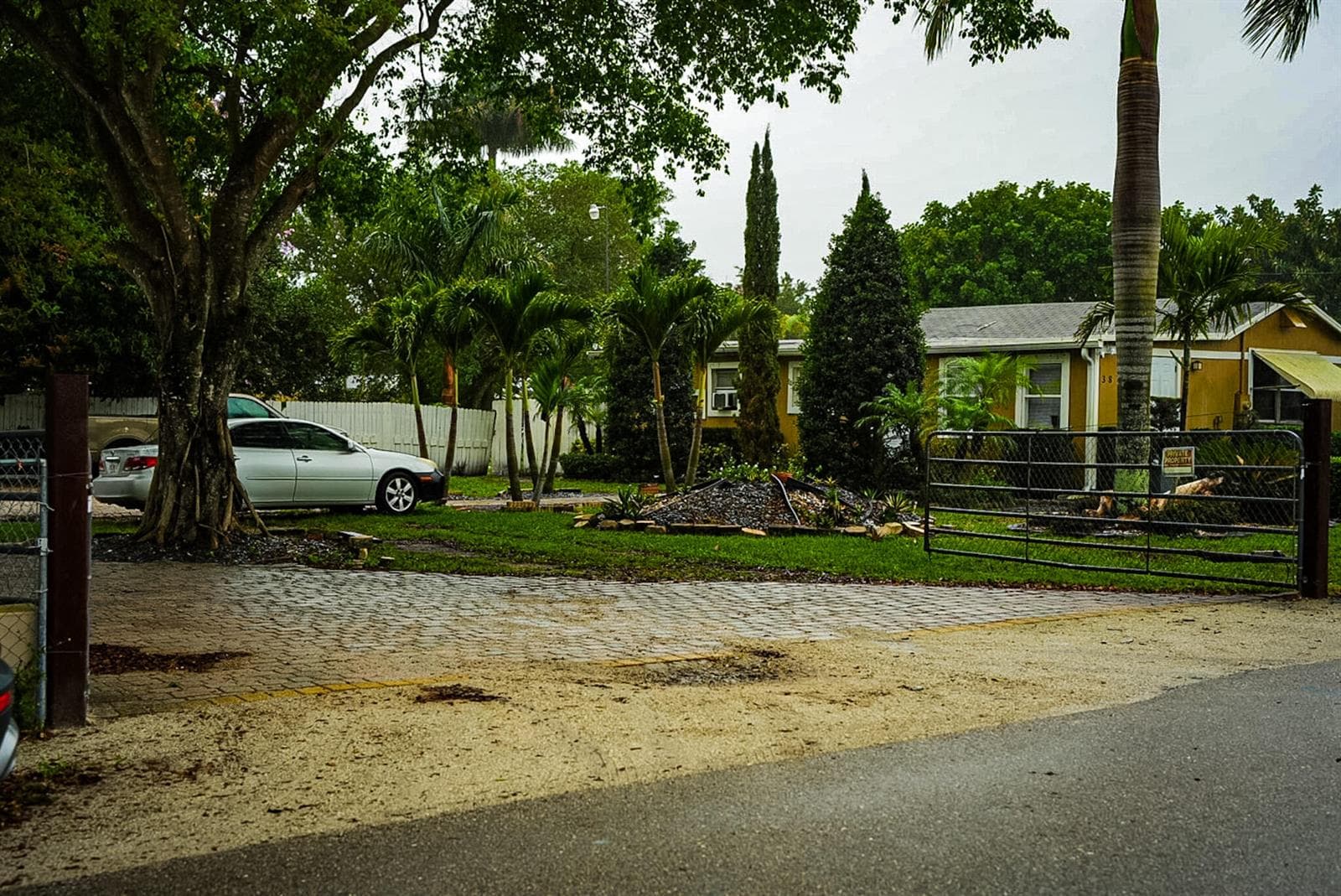 3825 Lakewood Road, Palm Springs FL 33461