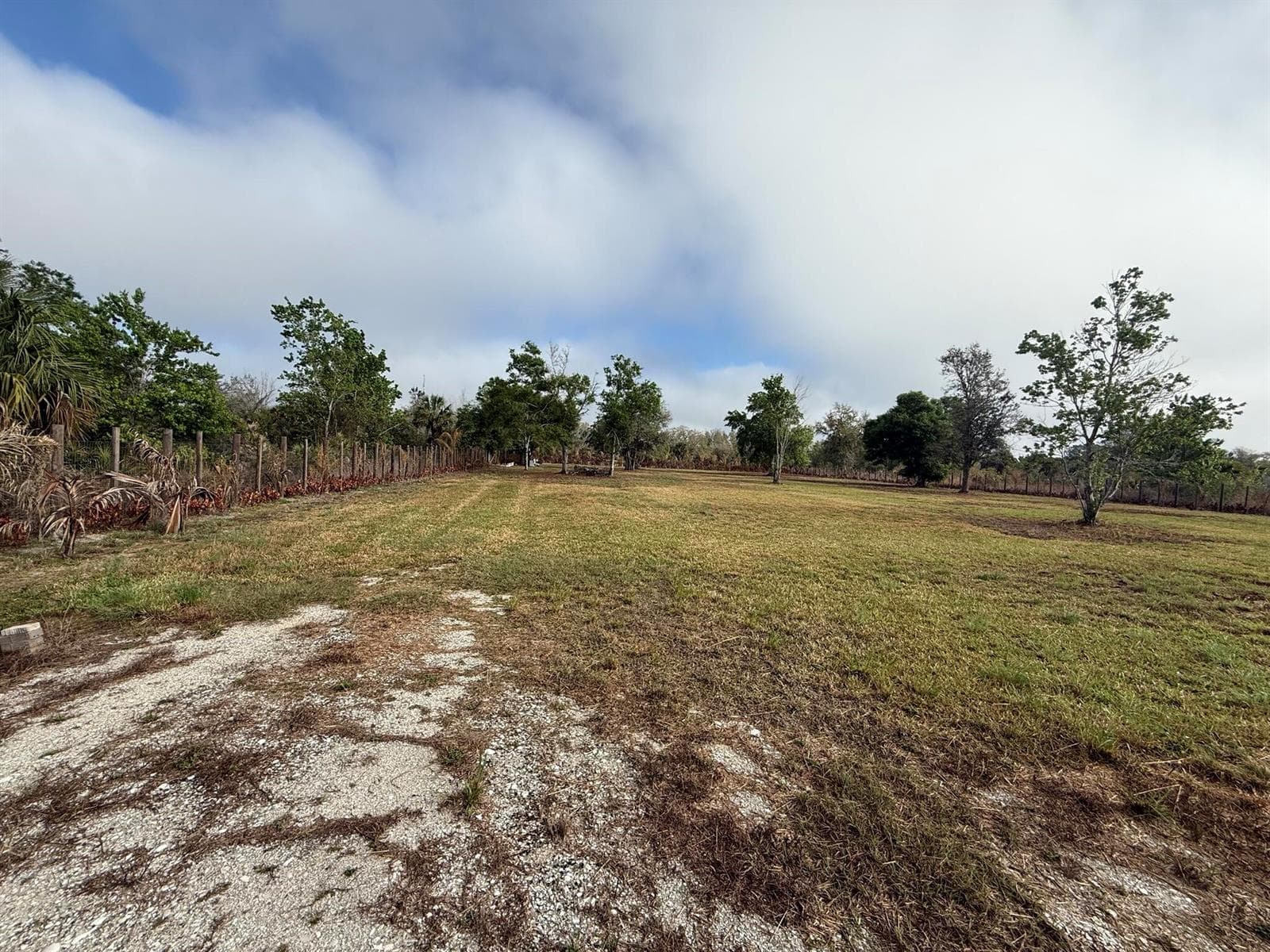 17231 NW 268th Street, Okeechobee FL 34972