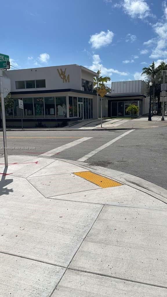 7111 Biscayne Blvd, Miami FL 33138