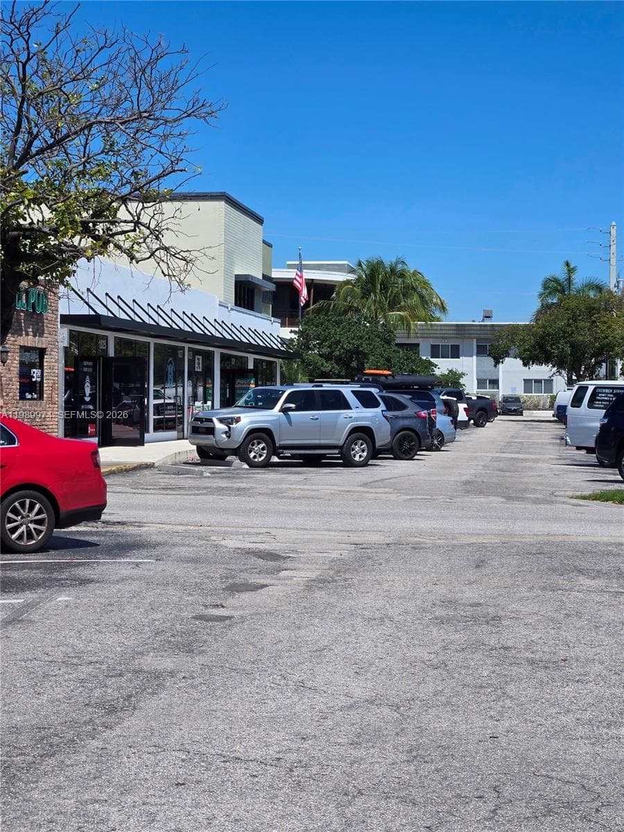 1021 SE 17 ST, Fort Lauderdale FL 33316