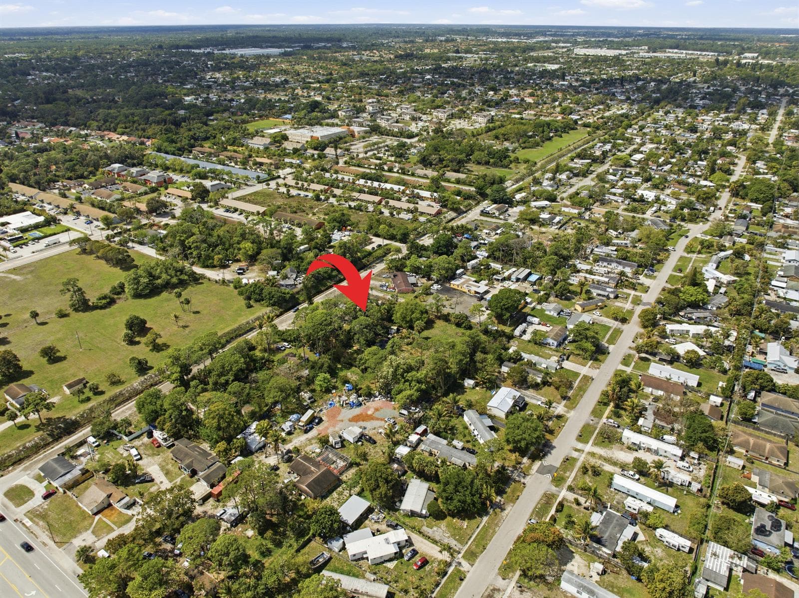 5133_Pine_Grove_Dr_004_Arrow