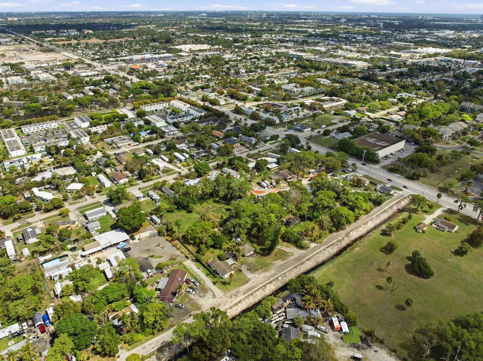 5133_Pine_Grove_Dr_002