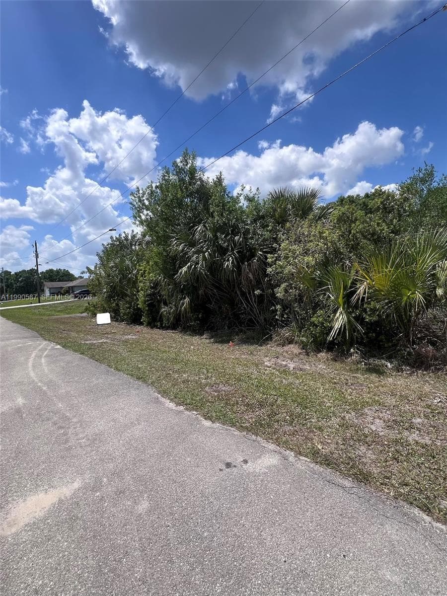 6155 Hughes Ave,, Fort Myers FL 33905