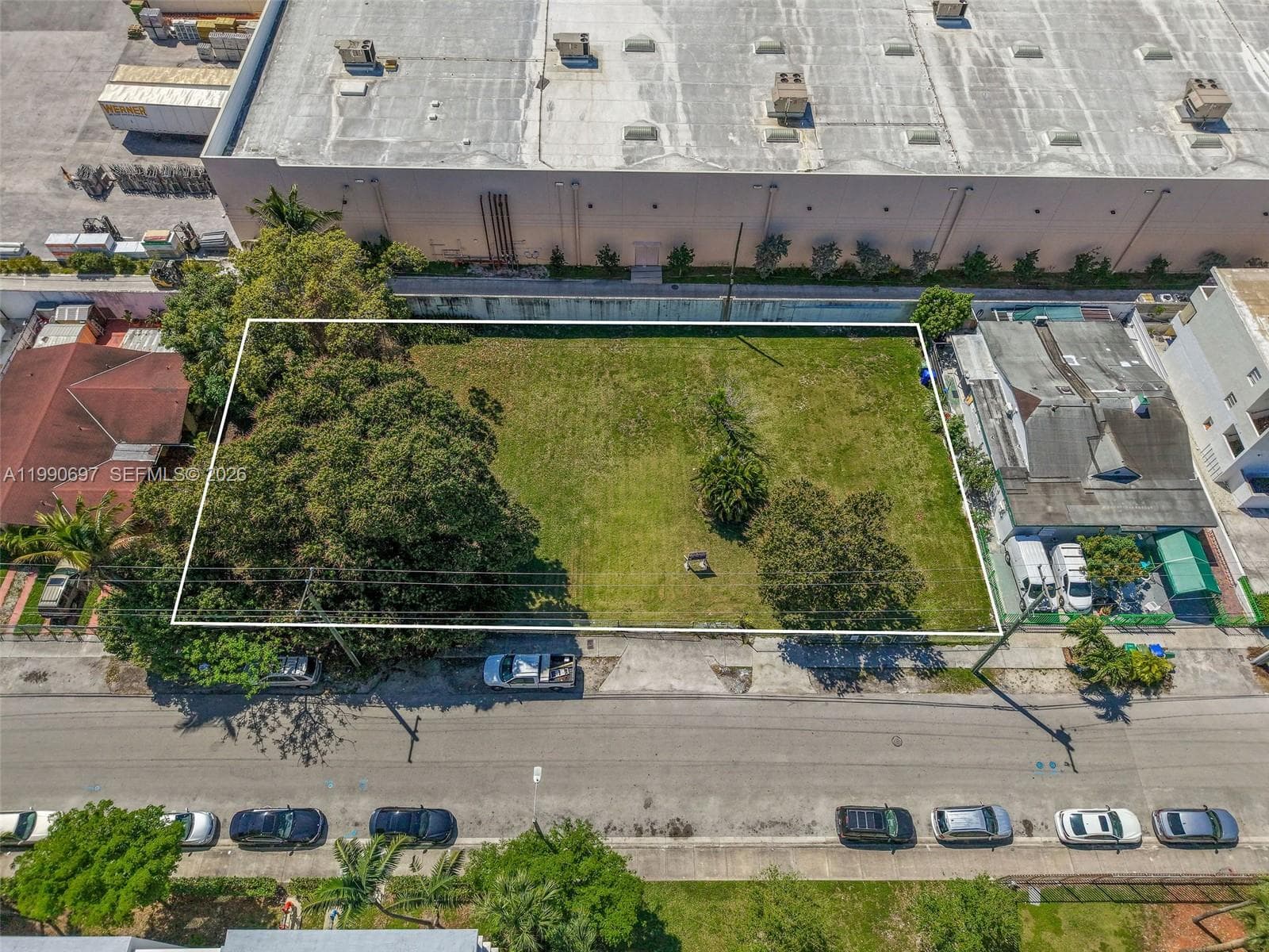 1000 SW 30th Ave, Miami FL 33135