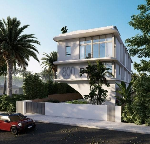 800 84th St, Miami Beach FL 33141