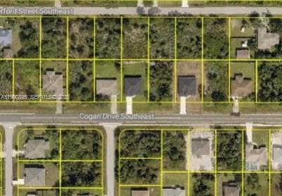 2065 SE Cogan Dr, Palm Bay FL 32909