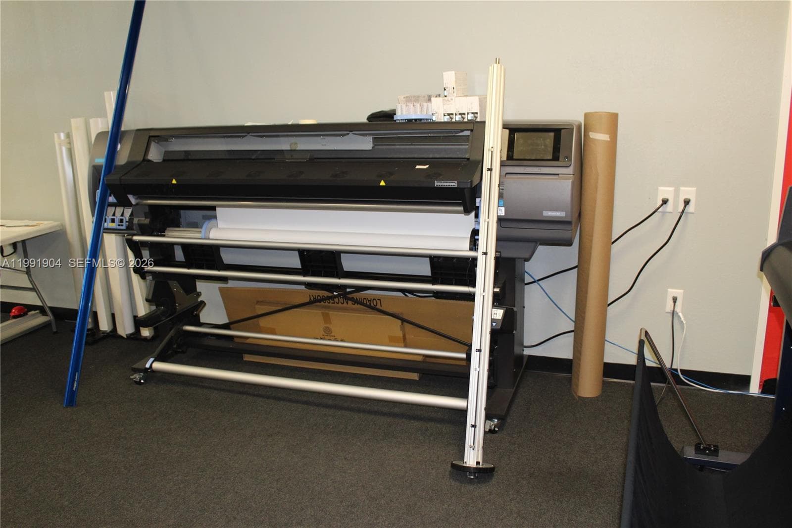 HP Latex 365 Printer (included in sale)