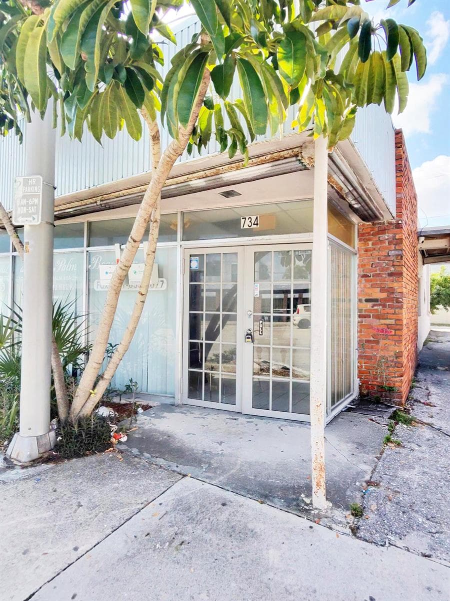 734 Belvedere Road, West Palm Beach FL 33405