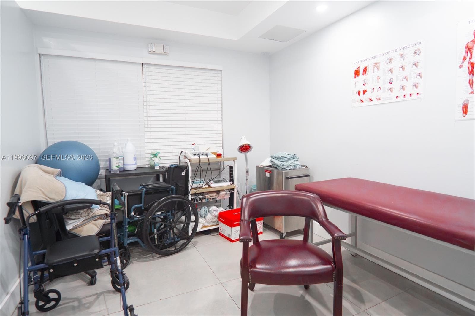 2268 SW 8th St, Miami FL 33135