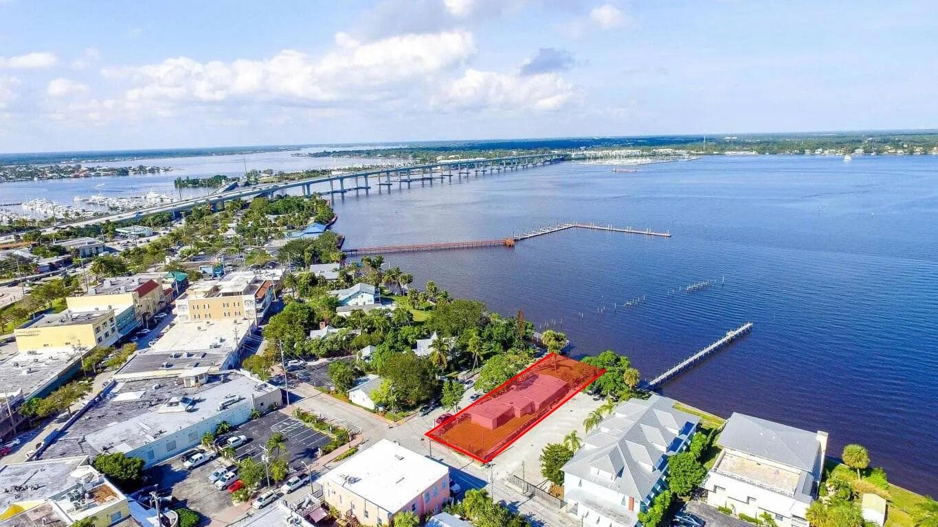101 S Colorado Avenue, Stuart FL 34994