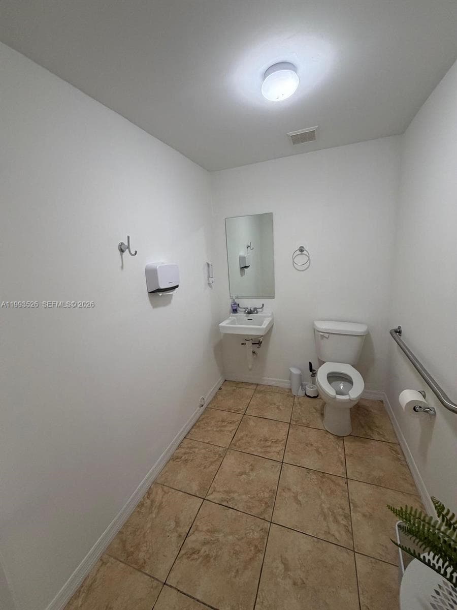 4616 NW 133rd St # 4616, Opa-Locka FL 33054