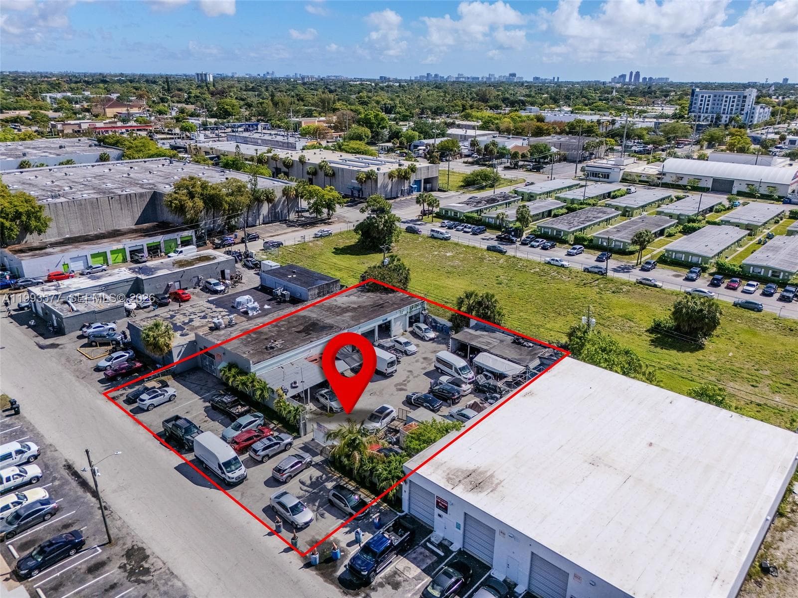834 NW 10th Terr, Fort Lauderdale FL 33311
