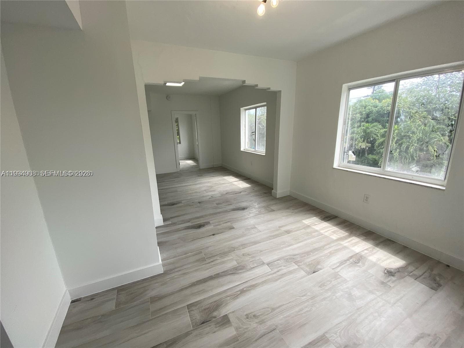 835 SW 8th Ave, Miami FL 33130