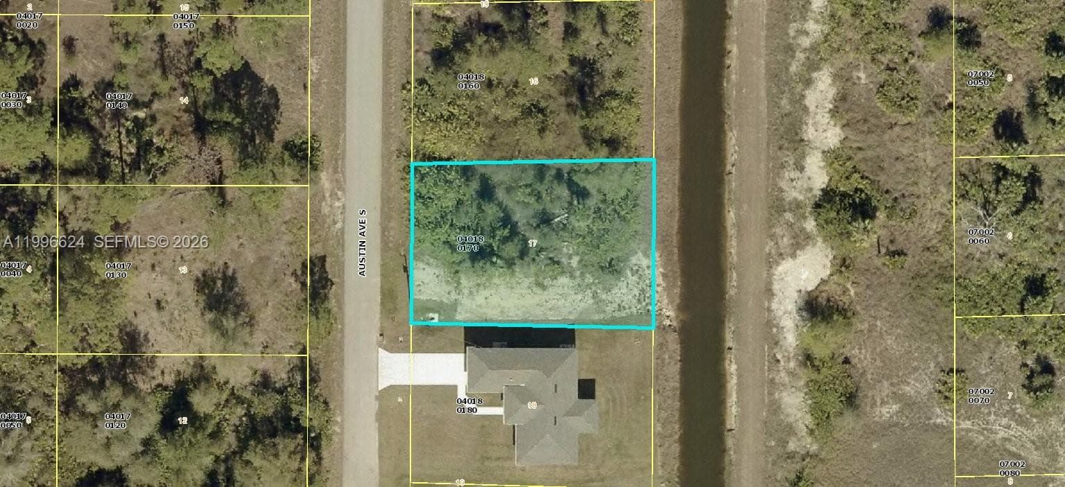 309 Austin Ave., Lehigh Acres FL 33974