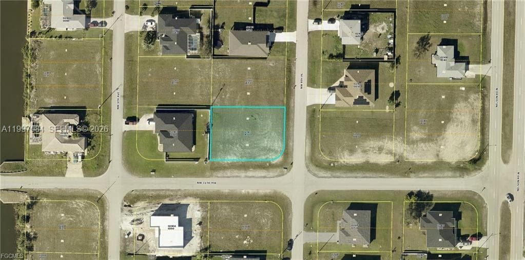 1112 NW 8th Pl, Cape Coral FL 33993