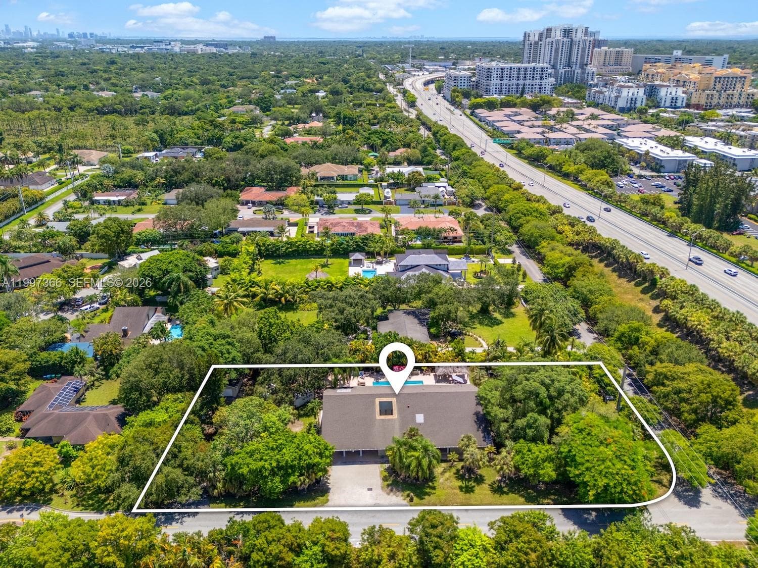 7990 SW 76th Ave, Miami FL 33143