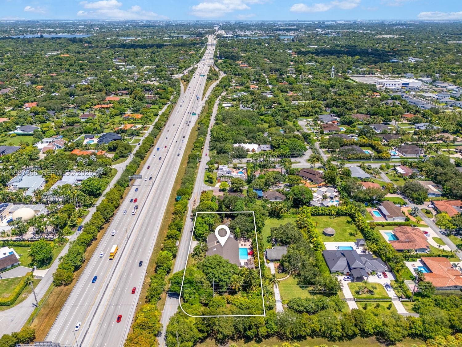 7990 SW 76th Ave, Miami FL 33143