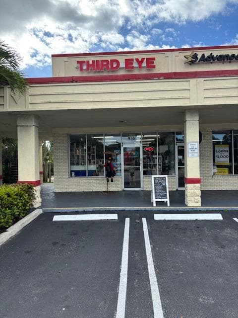 958 Northlake Boulevard, Lake Park FL 33403
