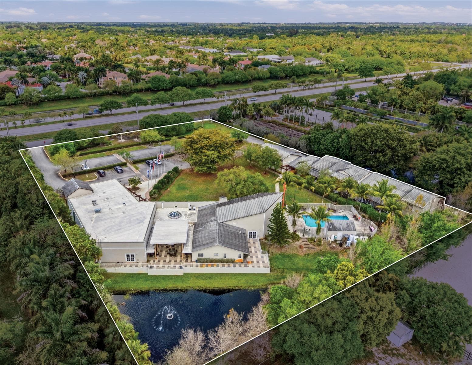 2950 S Flamingo Road, Davie FL 33330
