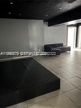 400 NE 44th St, Oakland Park FL 33334