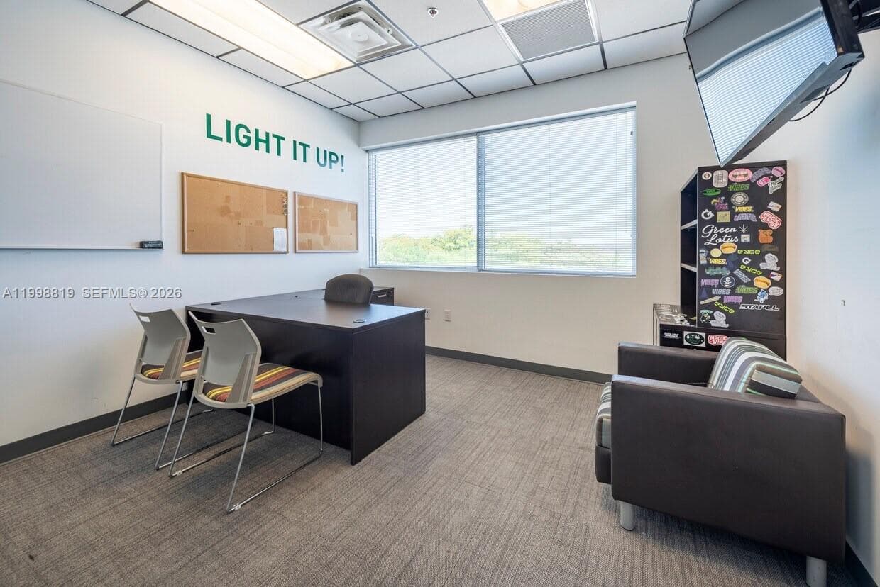 1095 NW Broken Sound Pkwy NW # 306, Boca Raton FL 33487