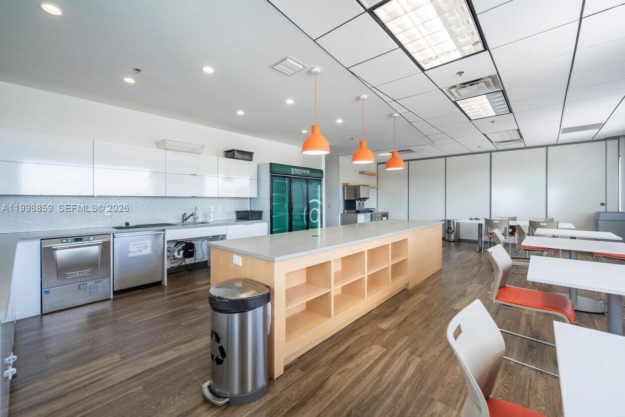 1095 NW Broken Sound Pkwy NW # 310, Boca Raton FL 33487