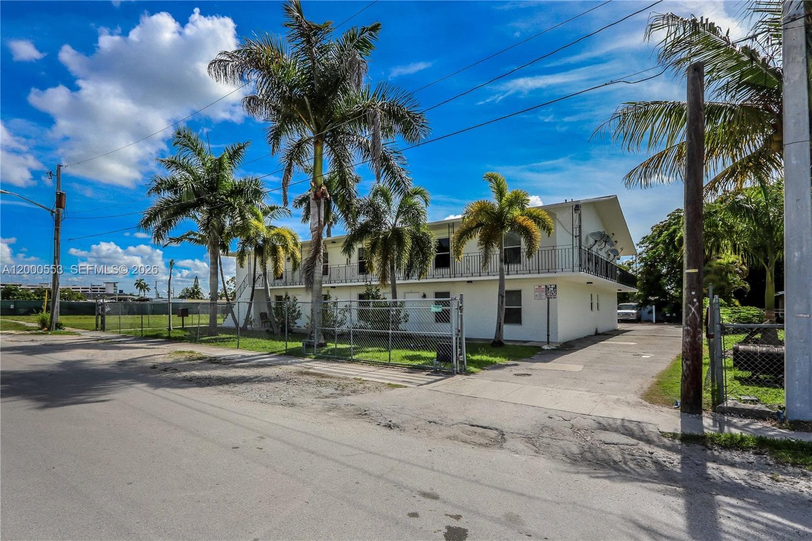 525 SW 1st Ave, Homestead FL 33030