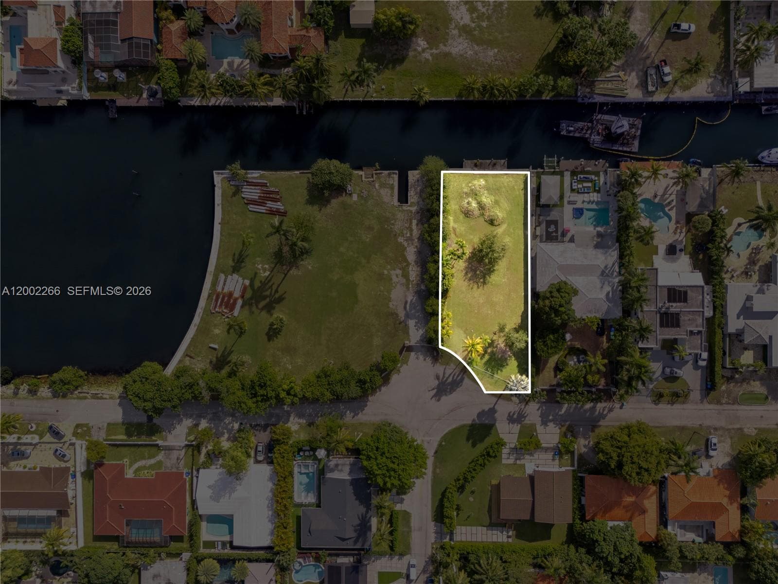 1110 NE 84th St, Miami FL 33138